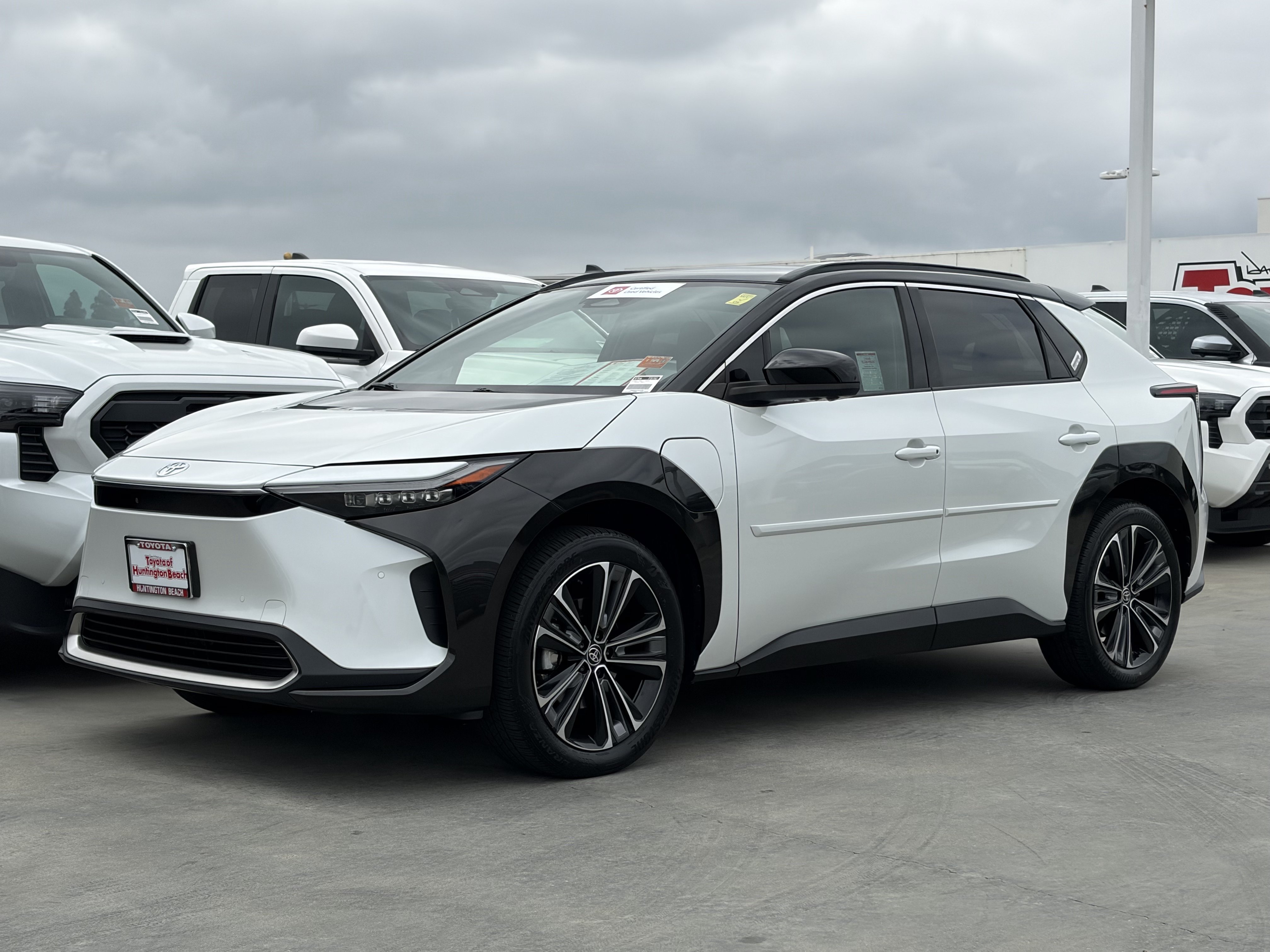 Certified 2023 Toyota bZ4X FWD w/ Weather Package image 6