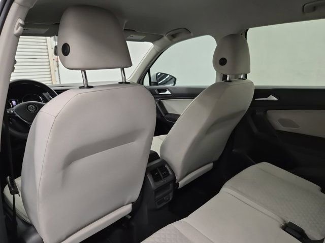 Used 2019 Volkswagen Tiguan S image 14