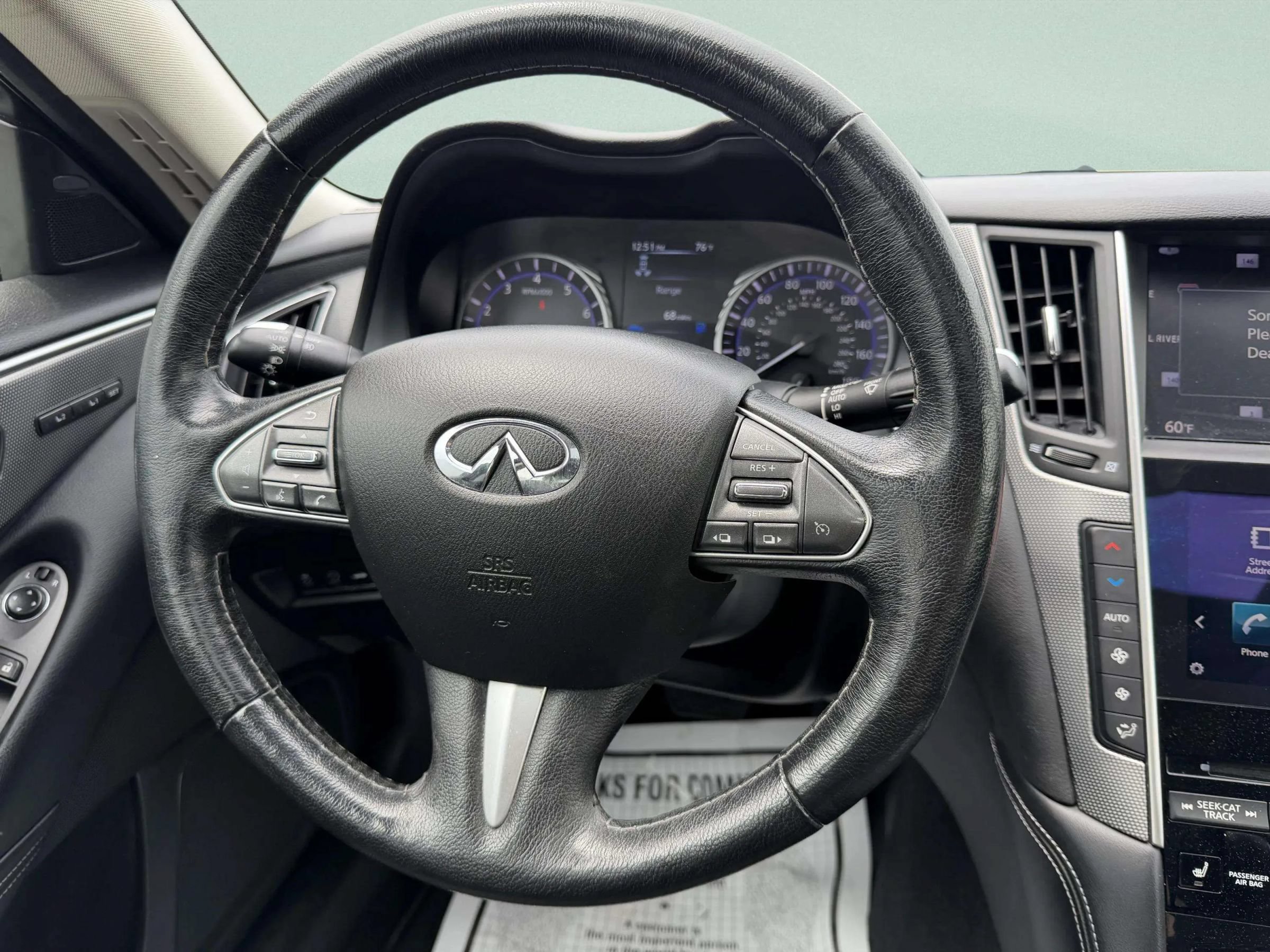 Used 2016 INFINITI Q50 Premium w/ Driver Assistance Package AWD/4WD image 33