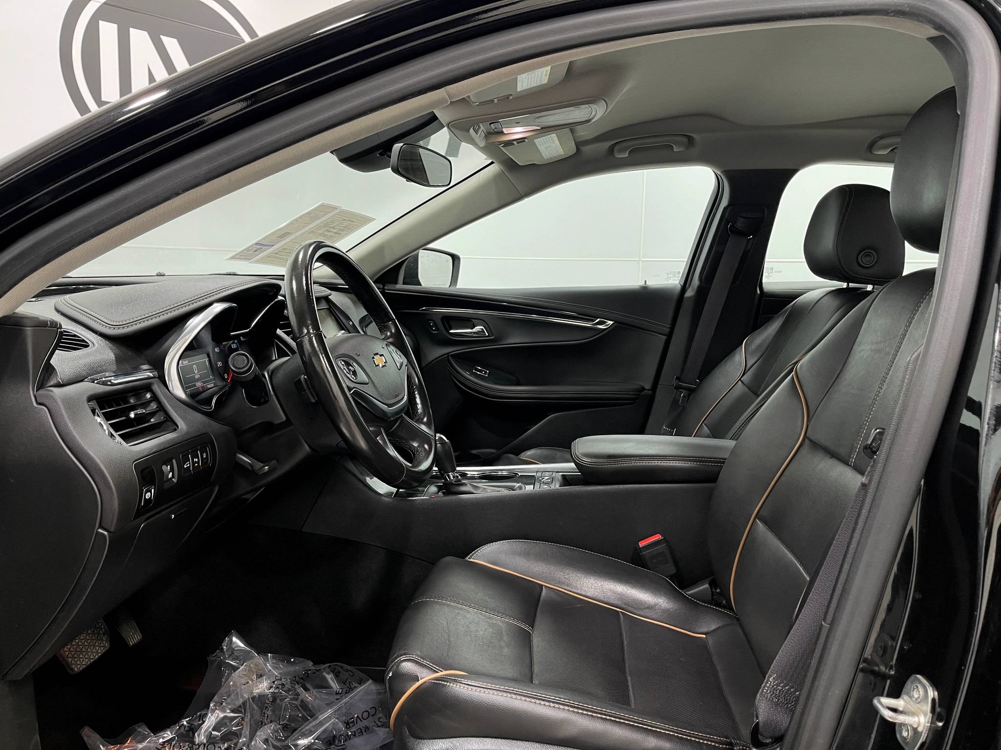 Used 2017 Chevrolet Impala Premier FWD image 11