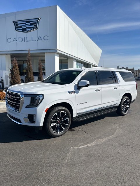 Used 2023 GMC Yukon XL SLT