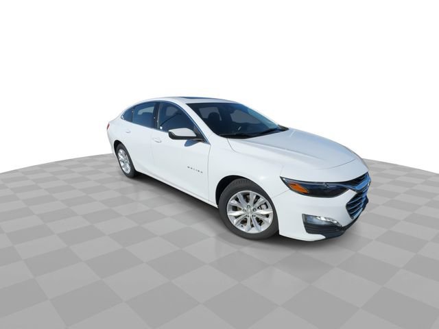 Used 2024 Chevrolet Malibu LT FWD image 2