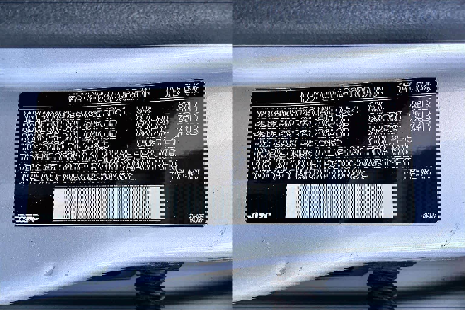 Used 2017 Volvo V60 T5 Cross Country w/ Convenience Package image 37