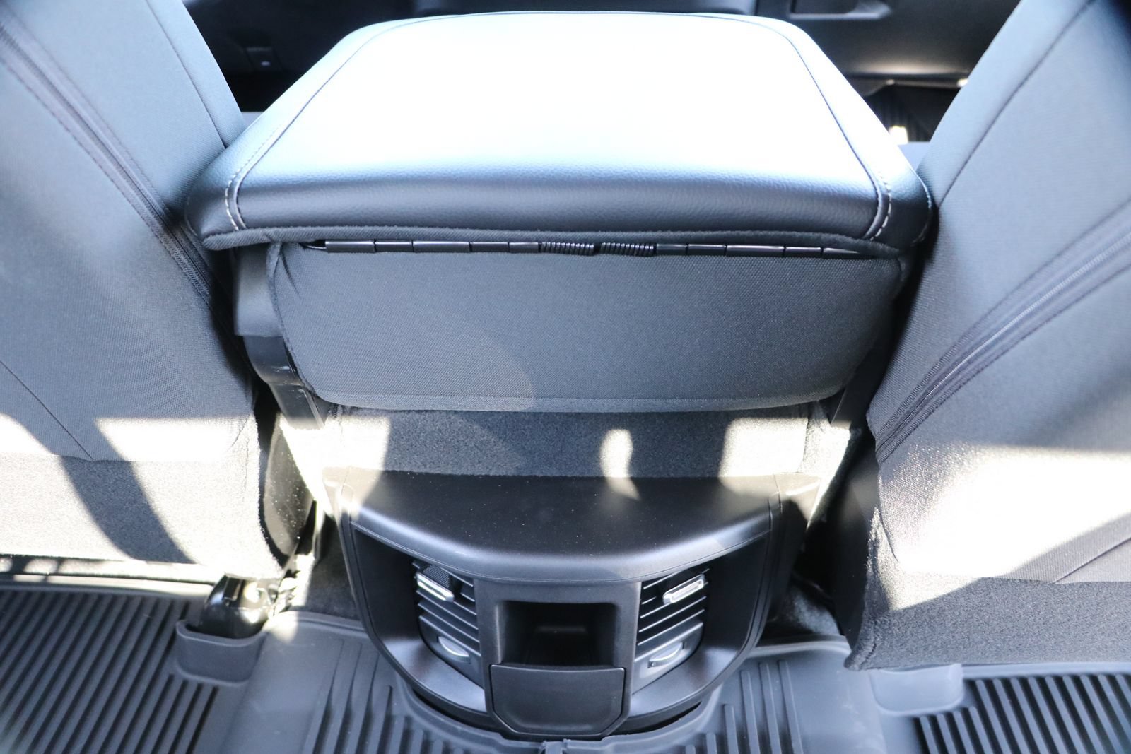 New 2025 RAM 2500 Tradesman AWD/4WD image 29