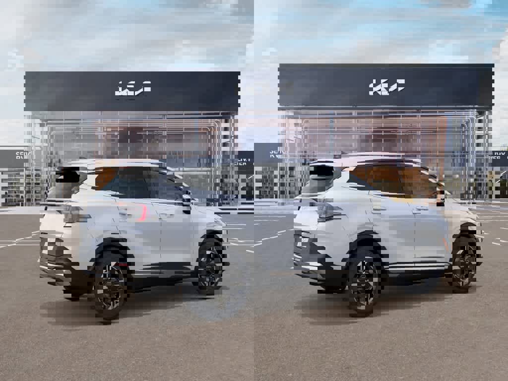 New 2026 Kia Sportage LX image 6