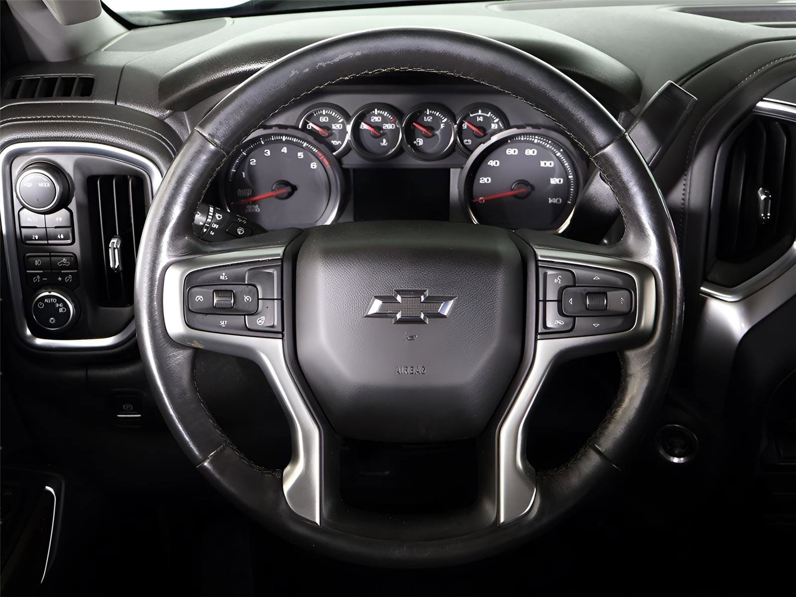 Used 2020 Chevrolet Silverado 1500 RST AWD/4WD image 10