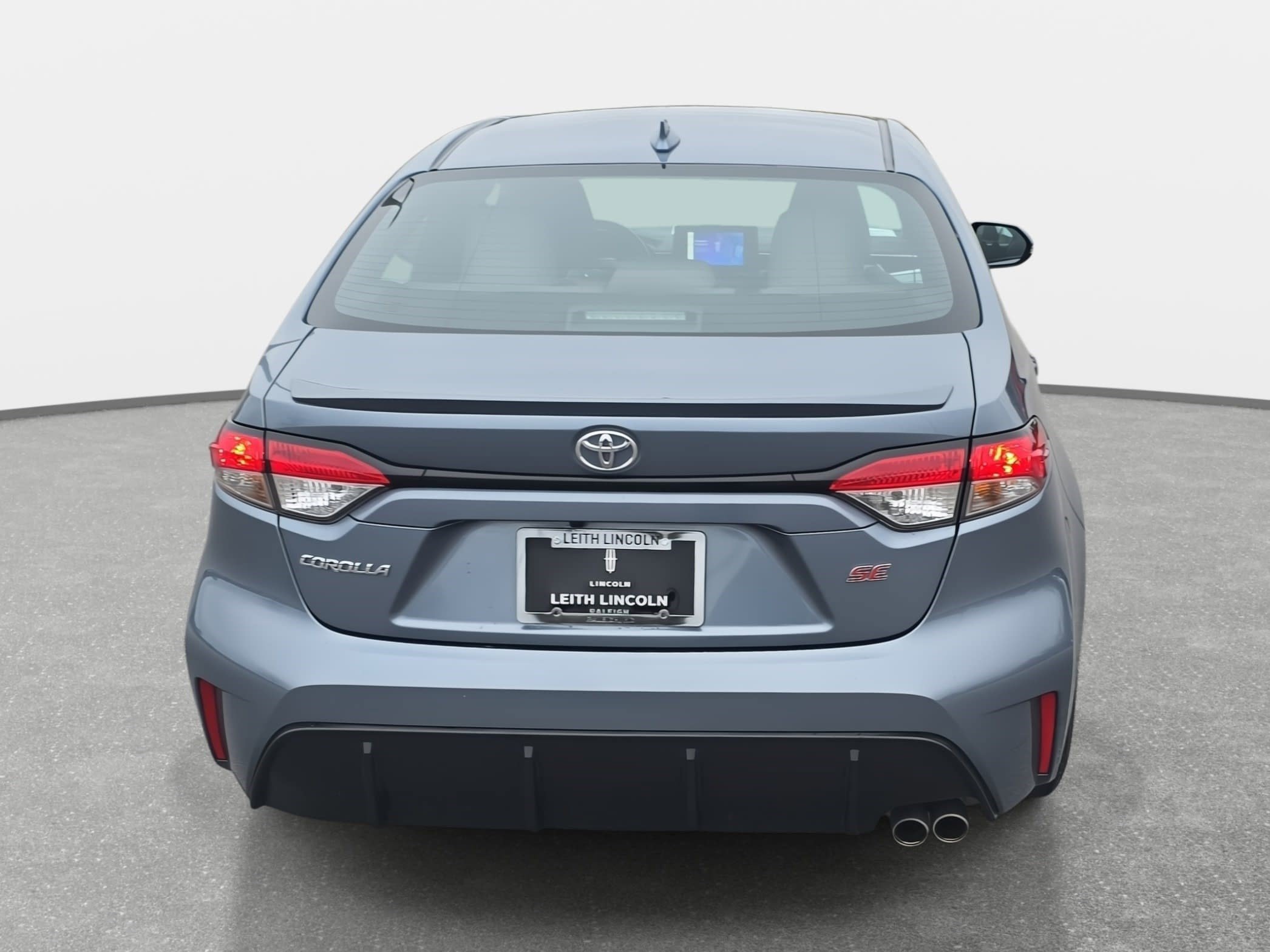 Used 2024 Toyota Corolla SE image 6
