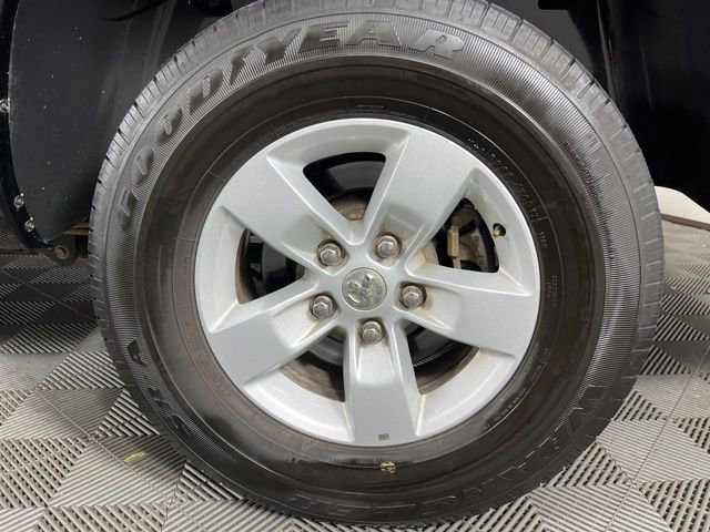 Used 2024 RAM 1500 Classic SLT image 13