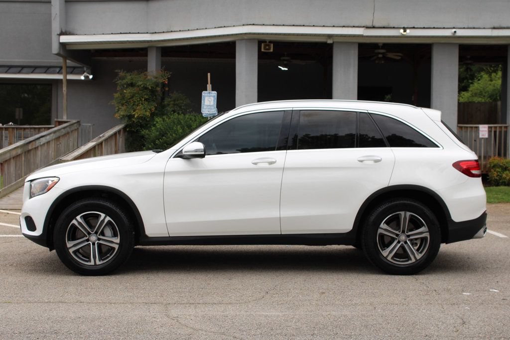 Used 2017 Mercedes-Benz GLC 300 image 4