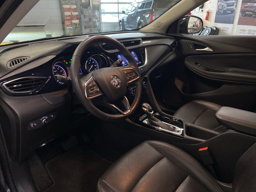 Used 2021 Buick Encore GX Essence w/ Experience Buick Package image 13
