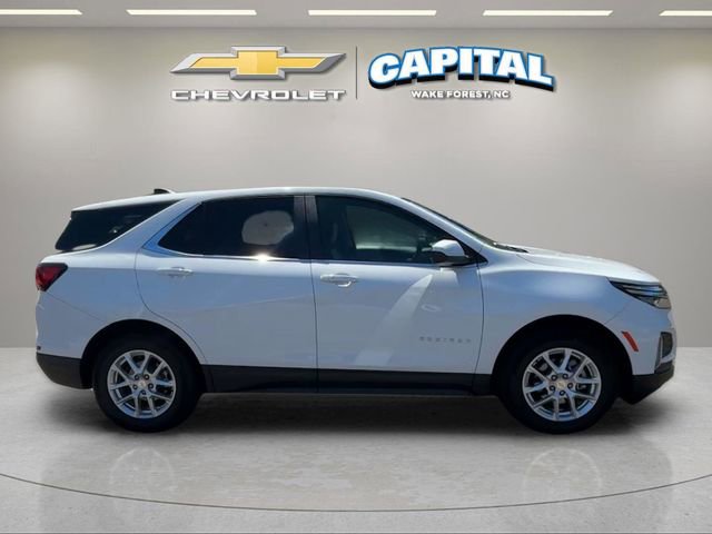 Used 2023 Chevrolet Equinox LT w/ LPO, Floor Liner Package FWD image 6