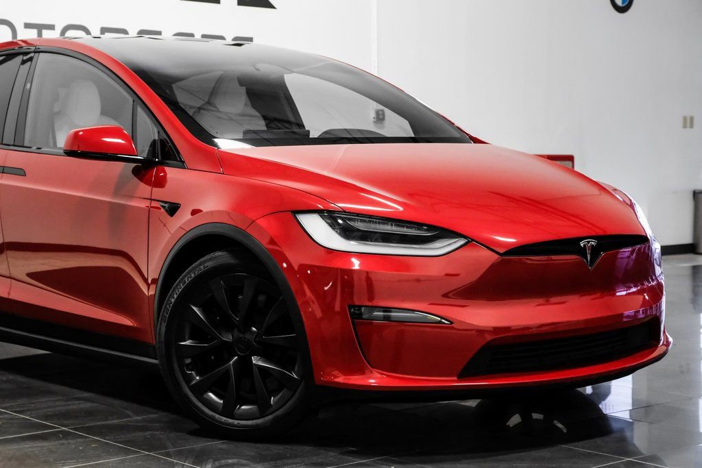 Used 2023 Tesla Model X image 8
