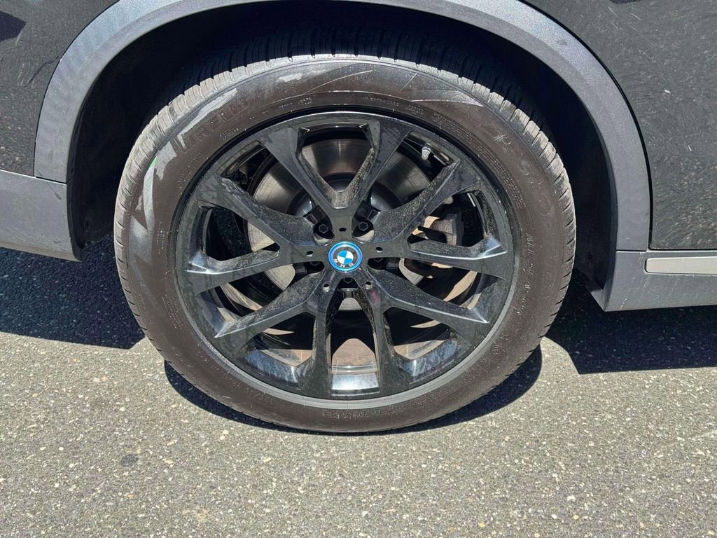 Used 2023 BMW X5 xDrive45e AWD/4WD image 10