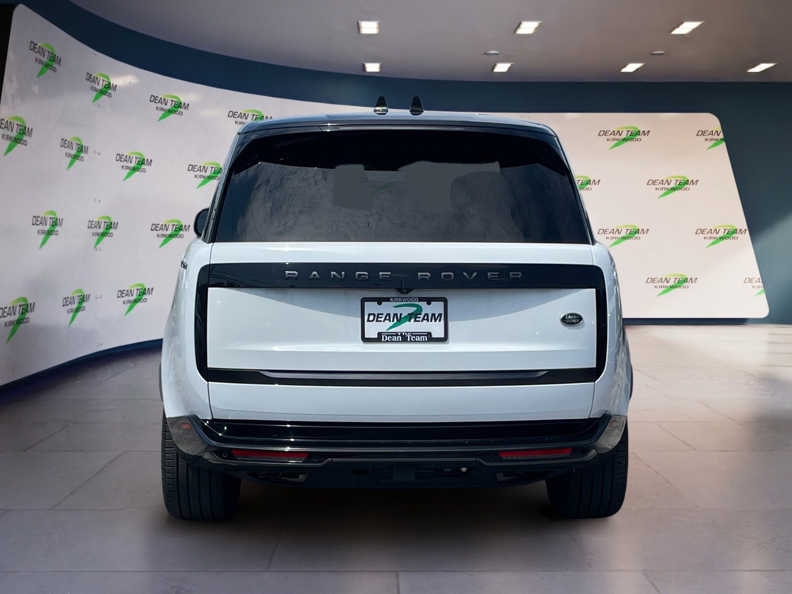 Used 2023 Land Rover Range Rover SE AWD/4WD image 8