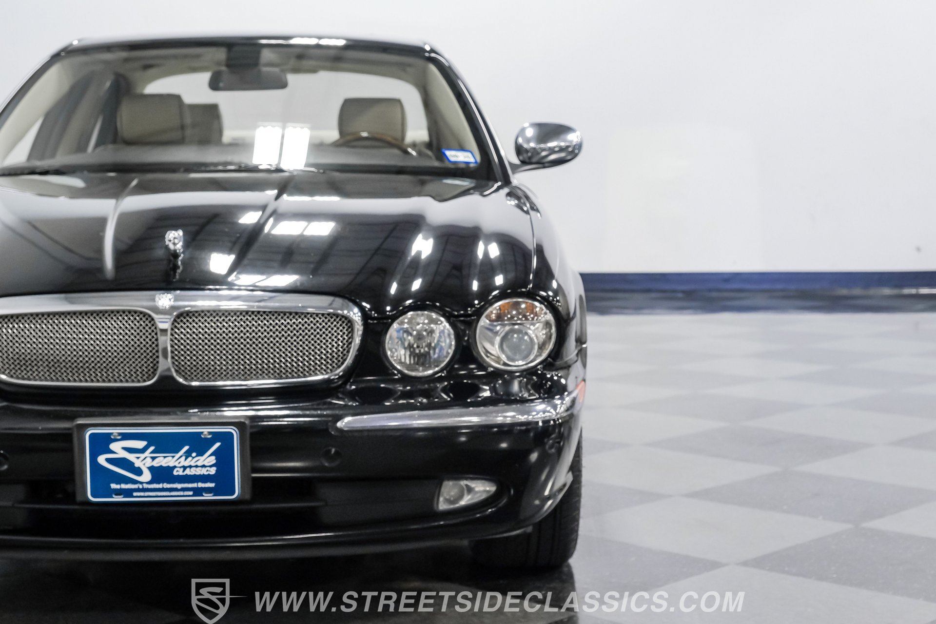 Used 2007 Jaguar XJ8 L RWD image 18