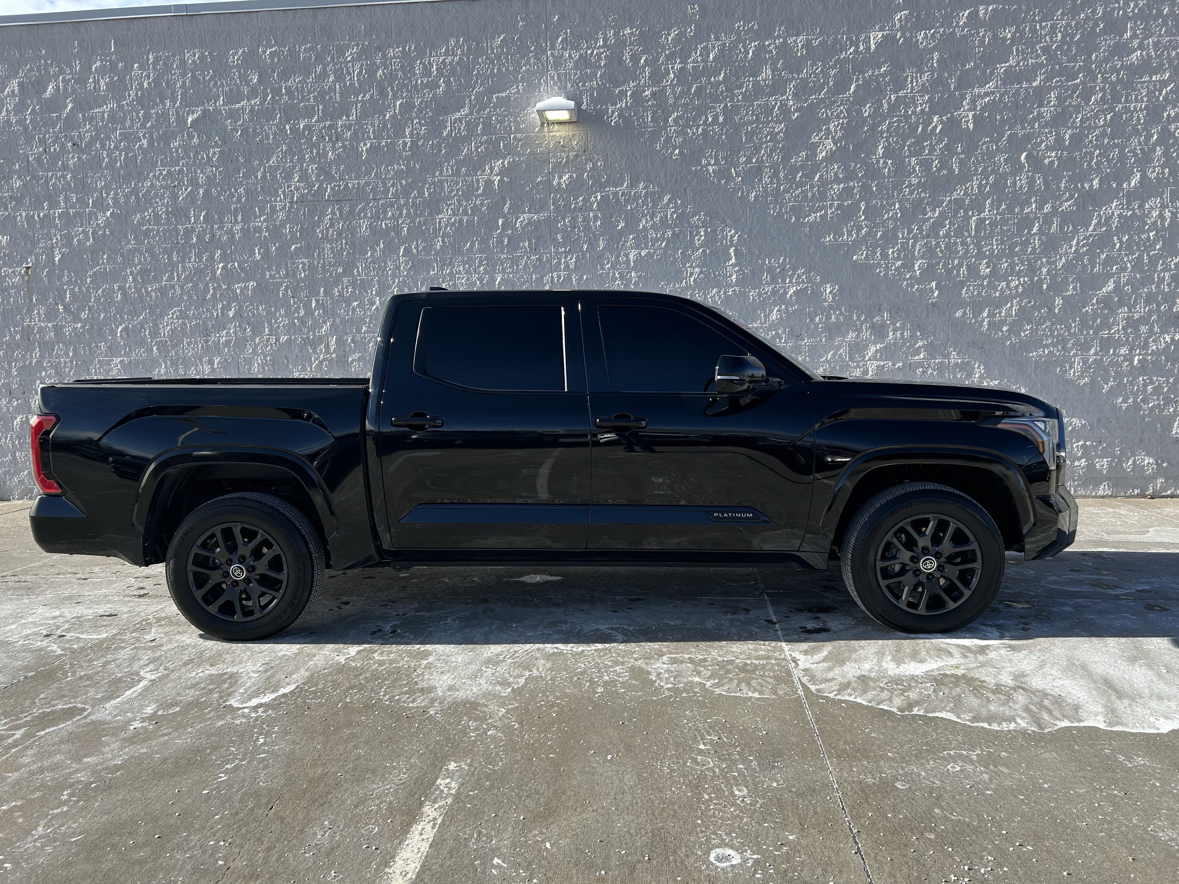 Used 2024 Toyota Tundra Platinum image 2