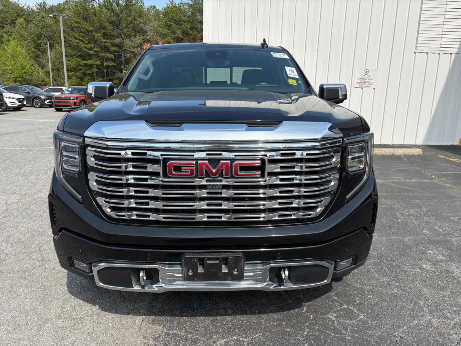 Used 2022 GMC Sierra 1500 Denali w/ Denali Reserve Package image 6