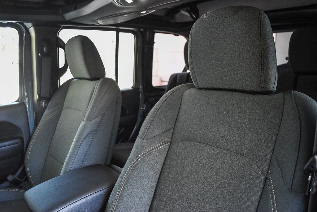 New 2025 Jeep Wrangler Sport S 4xe w/ Convenience Group image 23