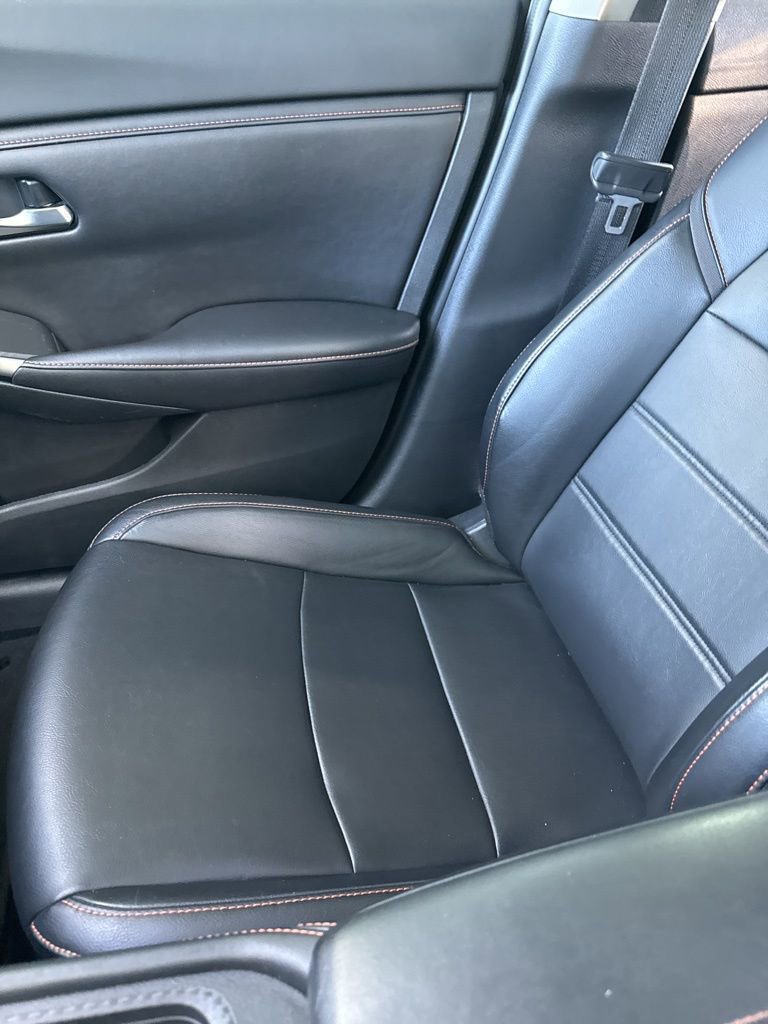 Used 2021 Nissan Sentra SR w/ SR Premium Package image 4