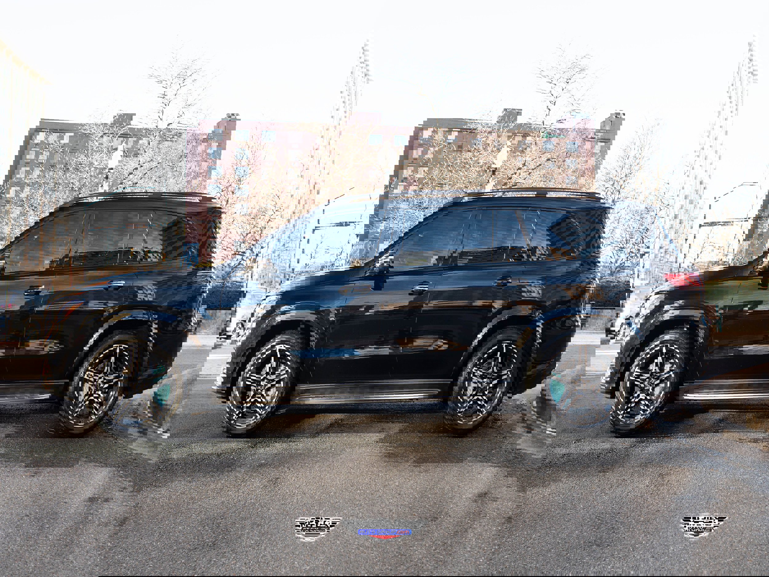 Used 2021 Mercedes-Benz GLS 580 580 4MATIC AMG image 4