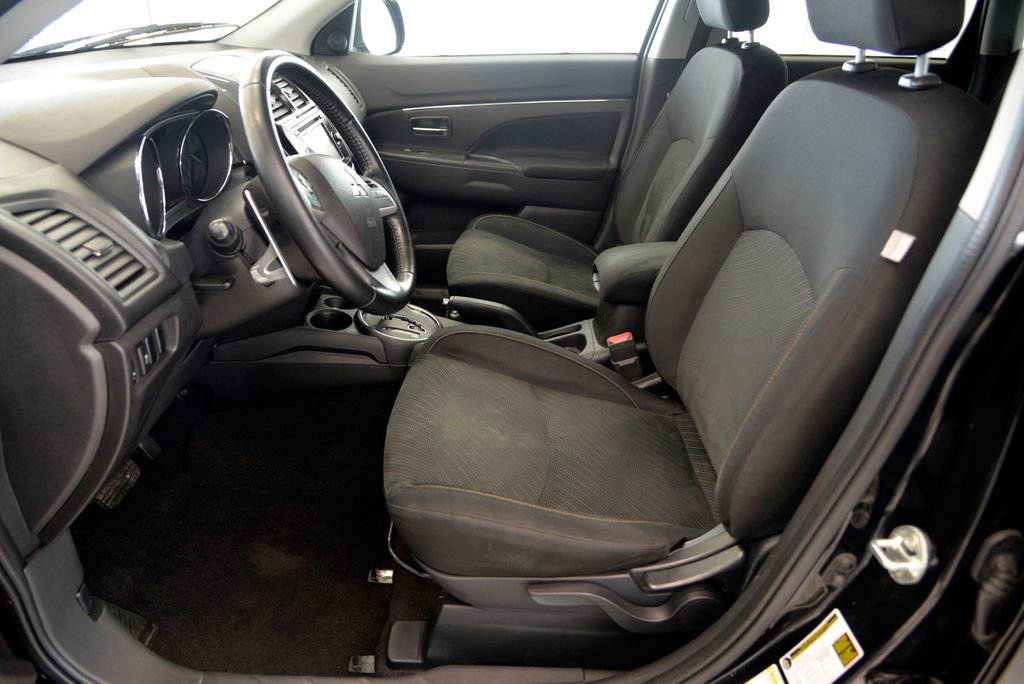 Used 2015 Mitsubishi Outlander Sport SE image 15