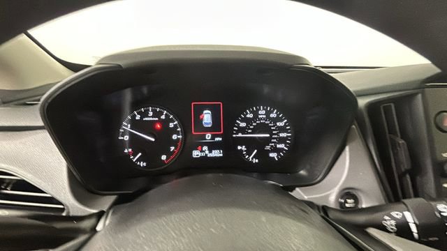 Used 2024 Subaru Crosstrek 2.0i AWD/4WD image 18