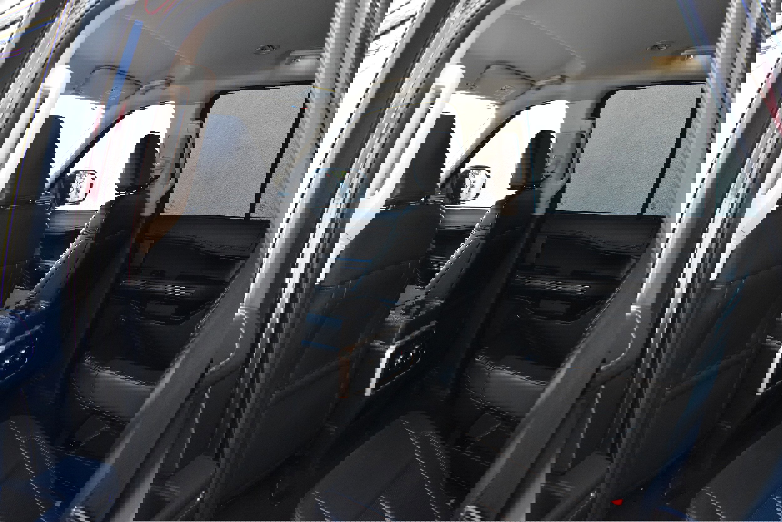 Used 2024 Ford Expedition XLT image 24