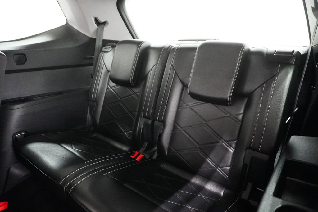 Used 2024 Volkswagen Atlas SE image 17