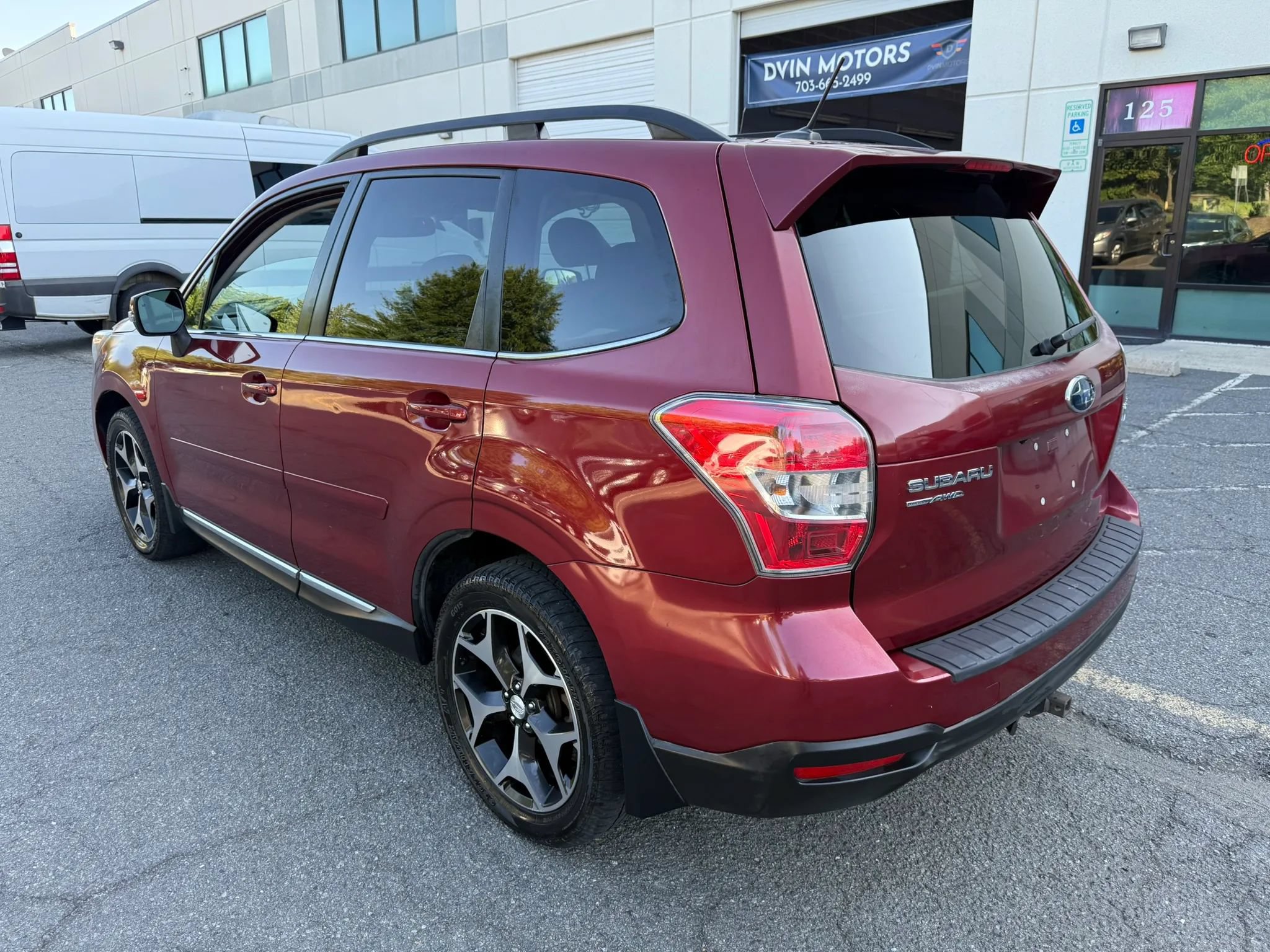 Used 2015 Subaru Forester 2.0XT Touring w/ Eyesight & Navigation System AWD/4WD image 9