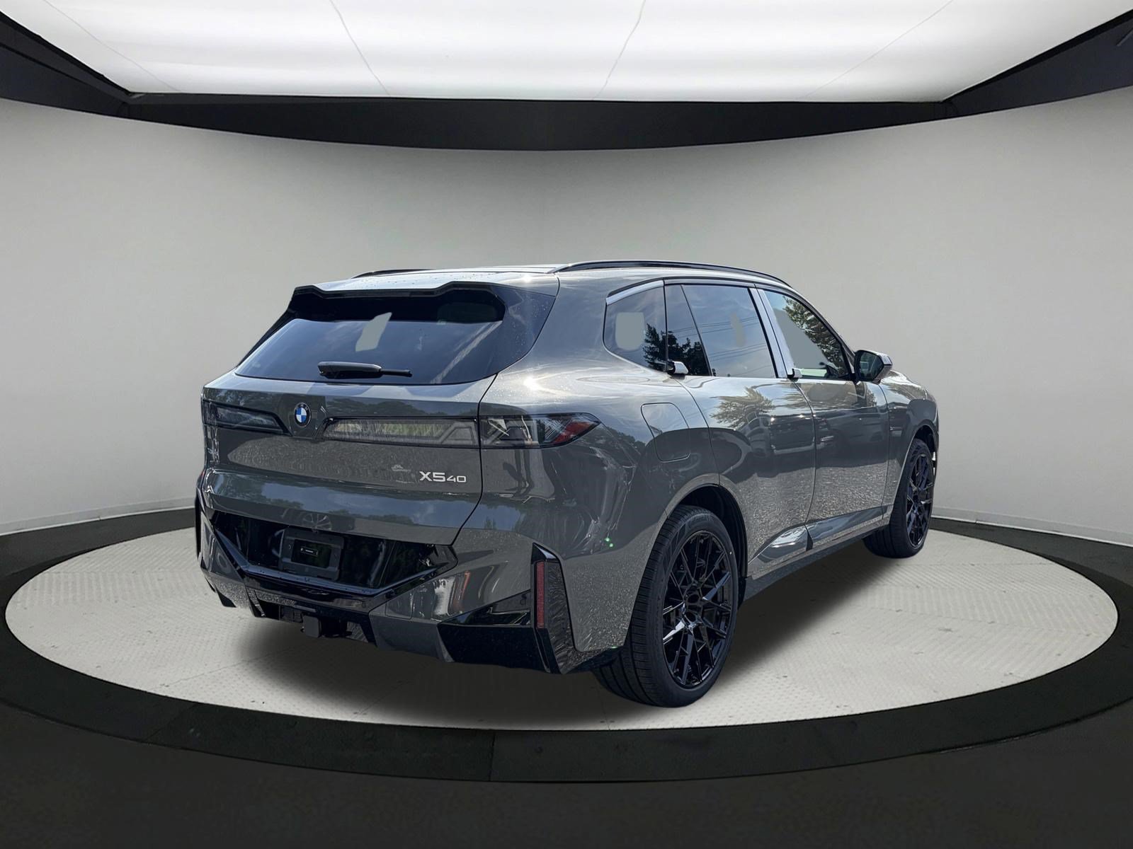 New 2027 BMW X5 M60i w/ M Sport Professional Package AWD/4WD image 7