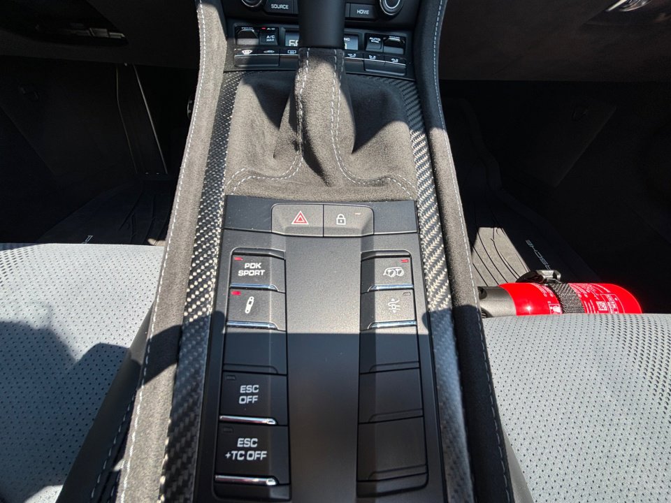 Certified 2025 Porsche 718 Boxster Spyder RS image 18