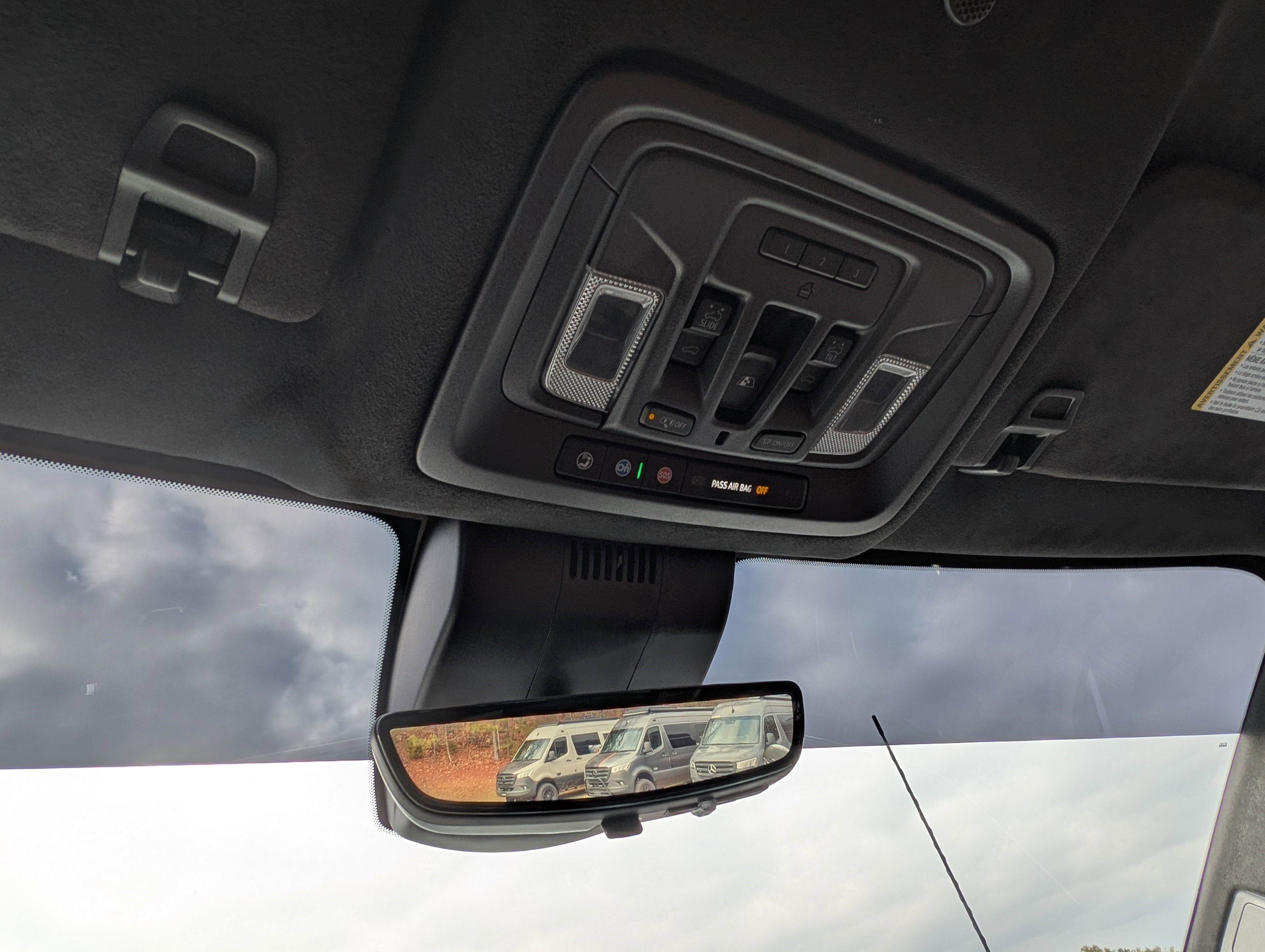 Used 2024 GMC Sierra 2500 Denali Ultimate w/ Max Trailering Package image 31