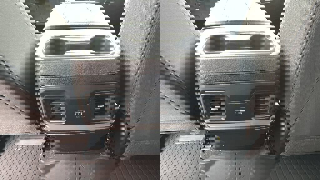 New 2026 Chevrolet Silverado 1500 LT image 22