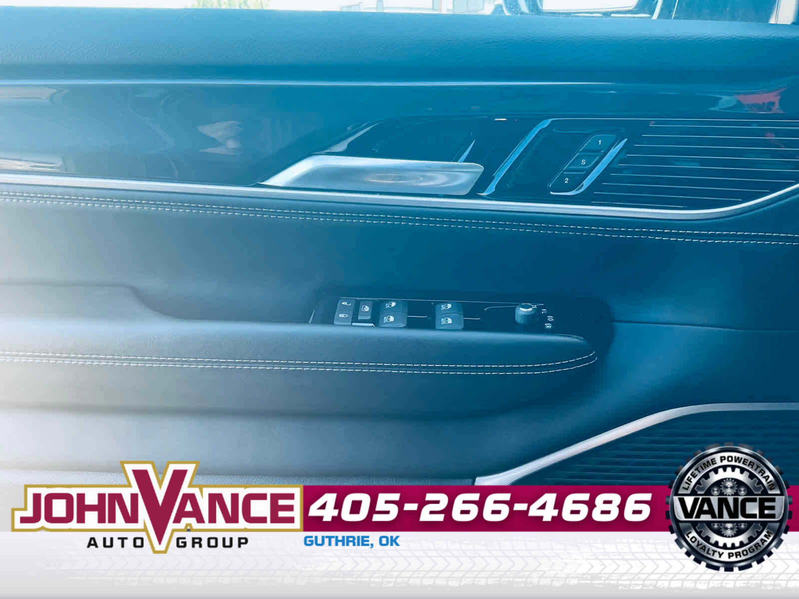 Used 2024 Jeep Wagoneer 4WD image 21