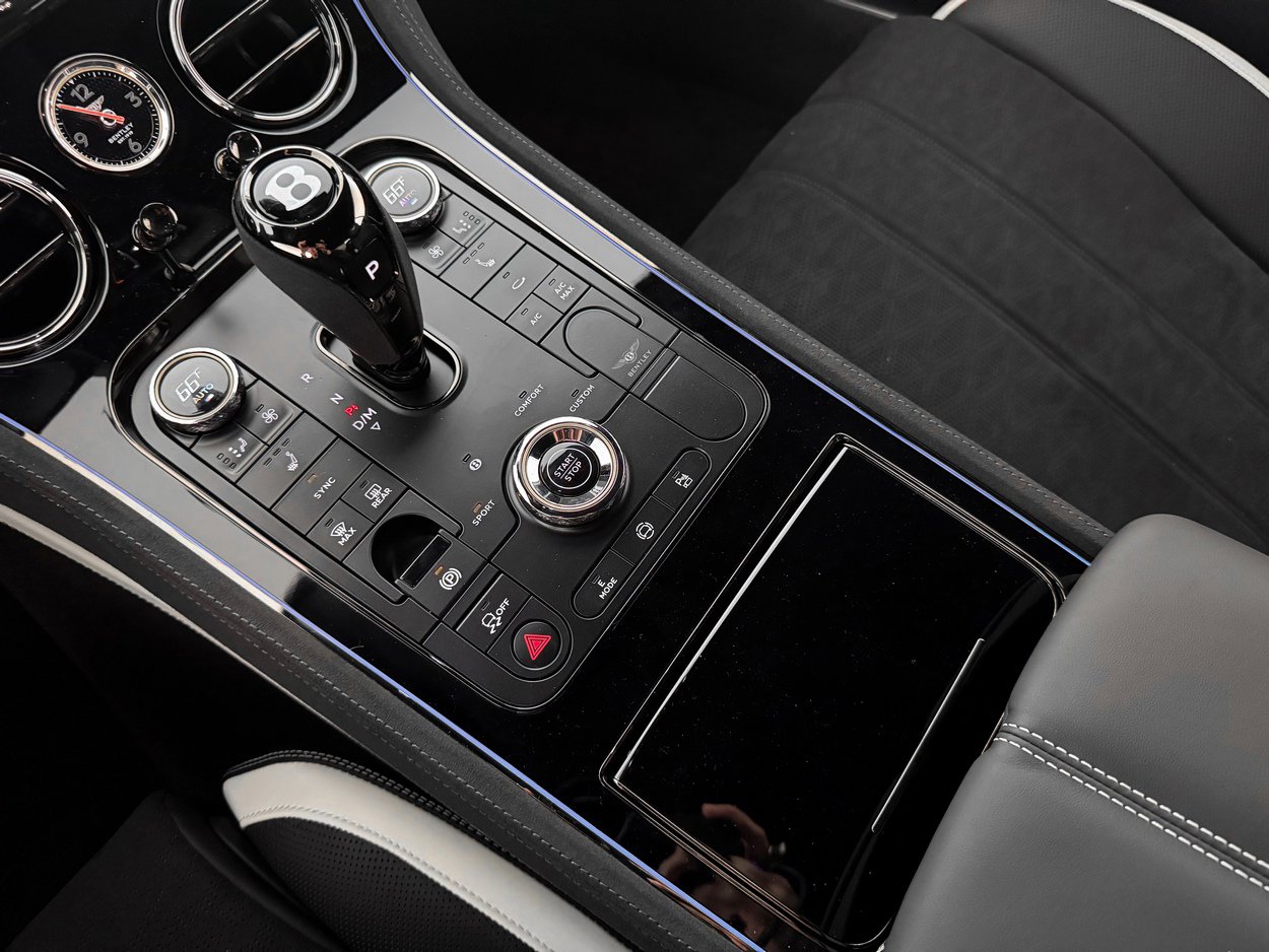 New 2025 Bentley Continental GT Speed image 20