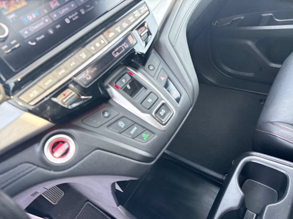Used 2025 Honda Odyssey Sport-L image 27