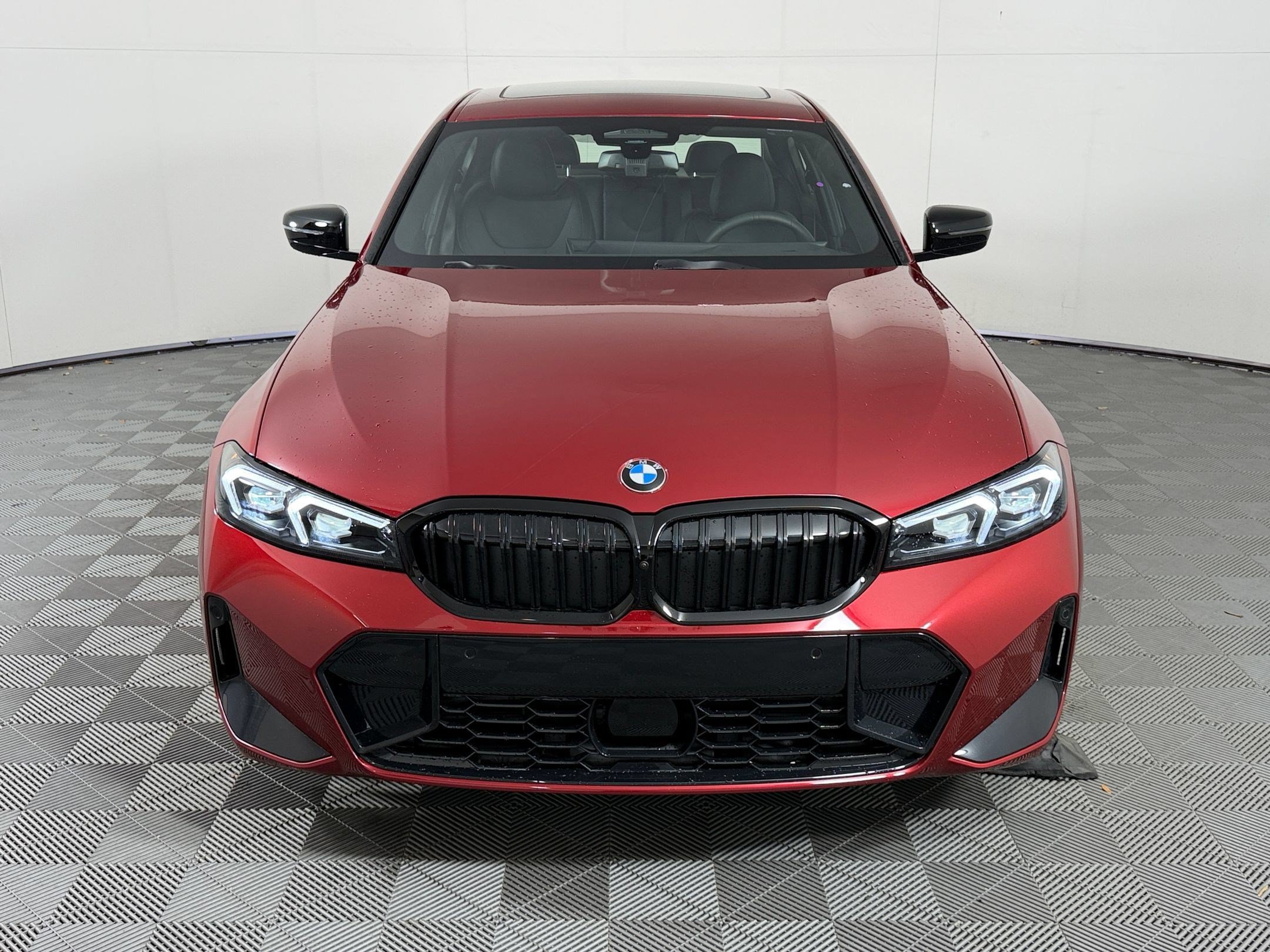 Used 2026 BMW 330i xDrive Sedan w/ M Sport Package AWD/4WD image 6