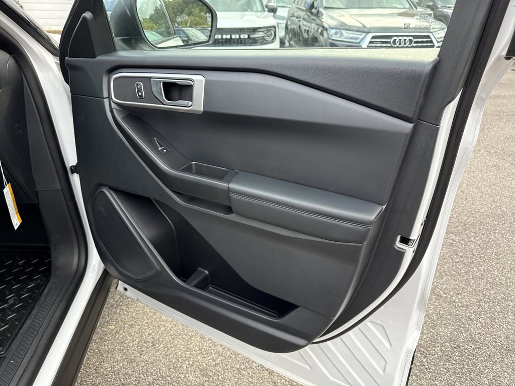 New 2025 Ford Explorer 4WD Police Interceptor image 23