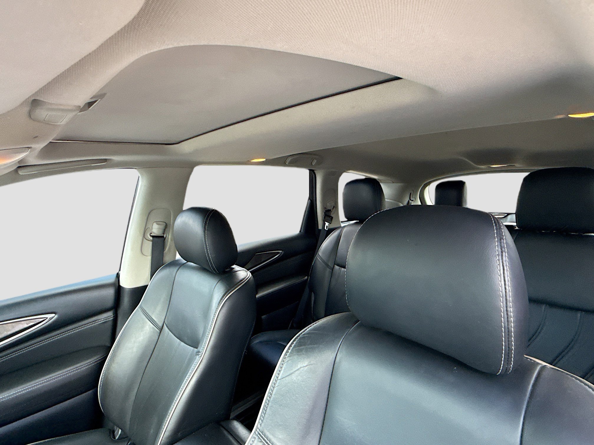 Used 2020 INFINITI QX60 Luxe w/ Essential Package FWD image 28