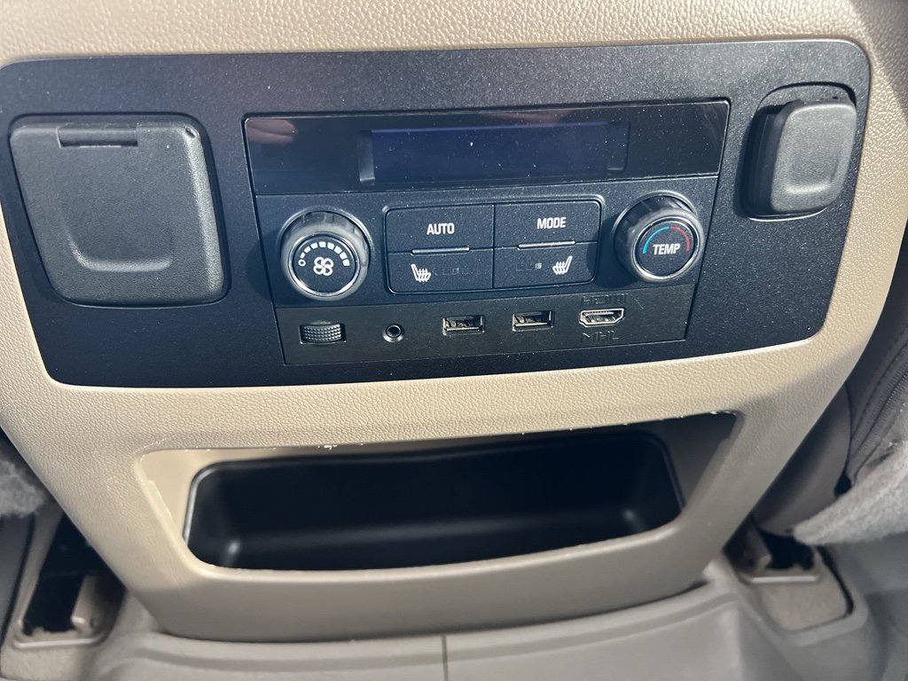 Used 2020 GMC Yukon XL SLT w/ Open Road Package image 32