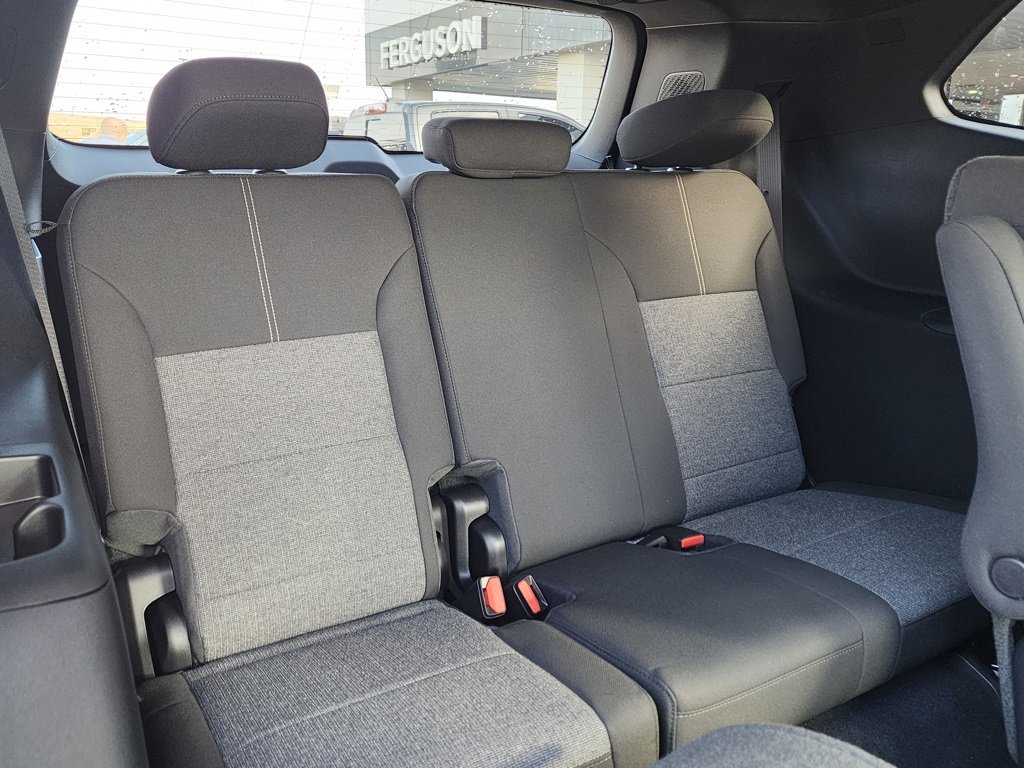 New 2026 GMC Acadia Elevation image 47