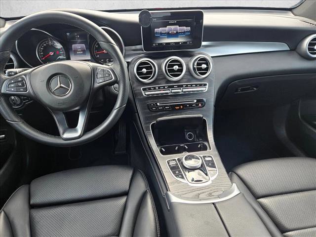 Used 2017 Mercedes-Benz GLC 300 4MATIC image 11