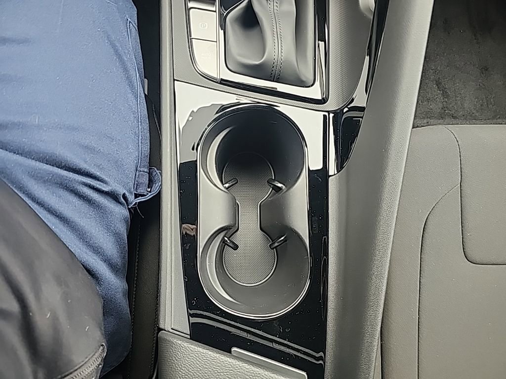 New 2026 Hyundai Elantra Sport image 23