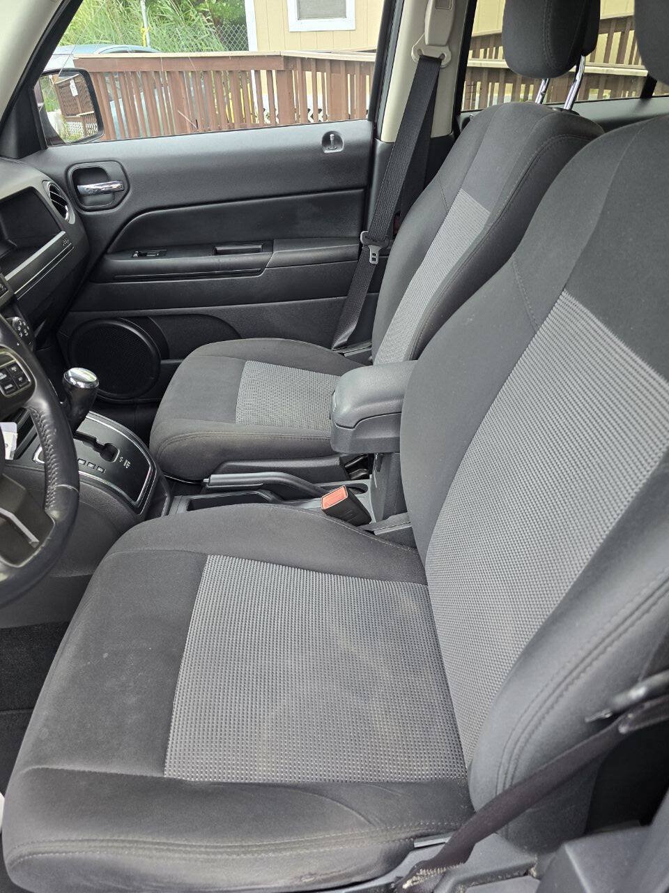 Used 2012 Jeep Patriot Latitude AWD/4WD image 17