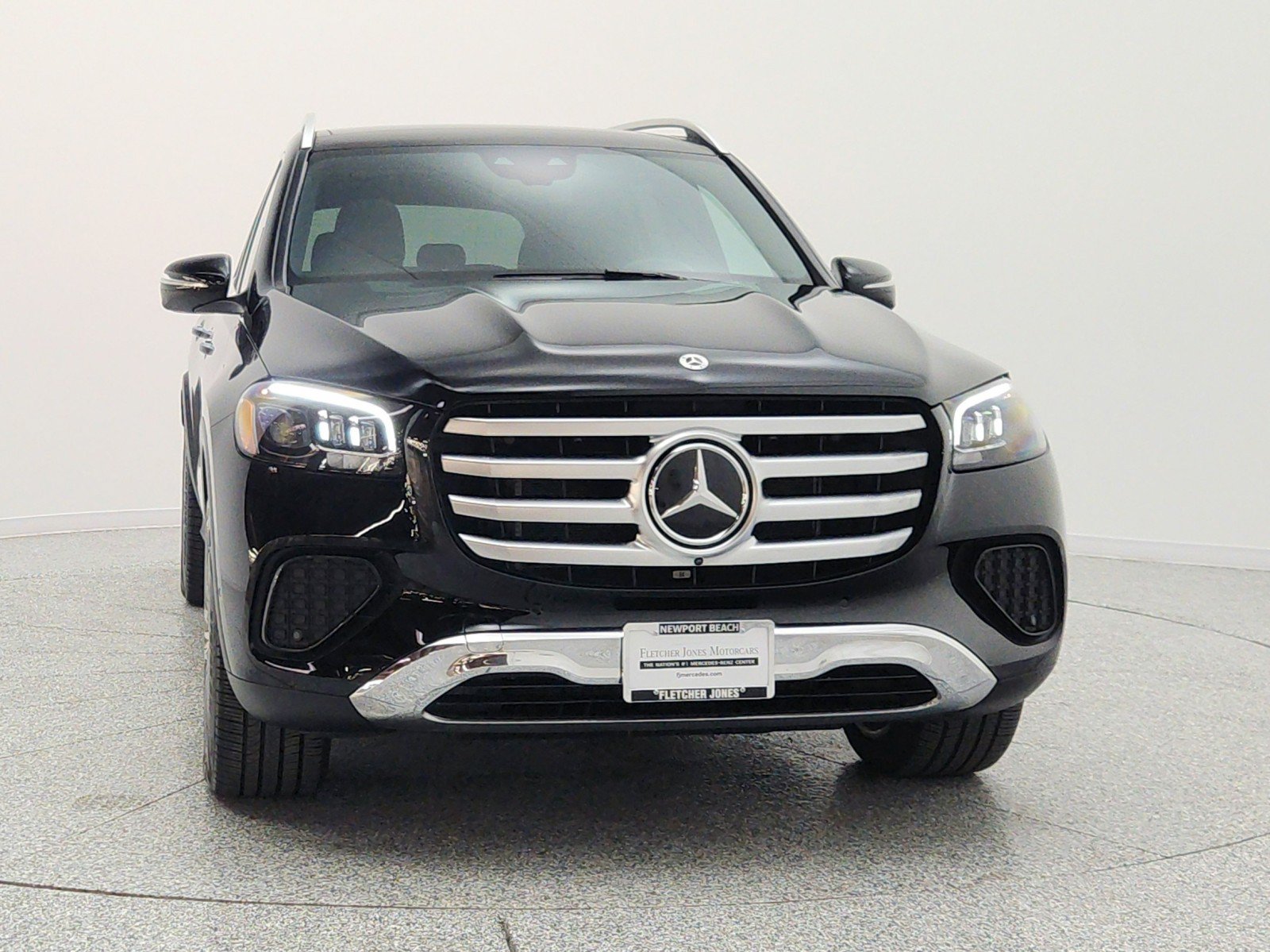 Certified 2025 Mercedes-Benz GLS 450 4MATIC image 2