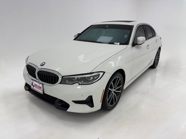 Used 2020 BMW 330i 330i w/ Convenience Package image 4