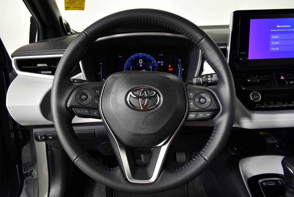 Used 2025 Toyota Corolla XSE image 31