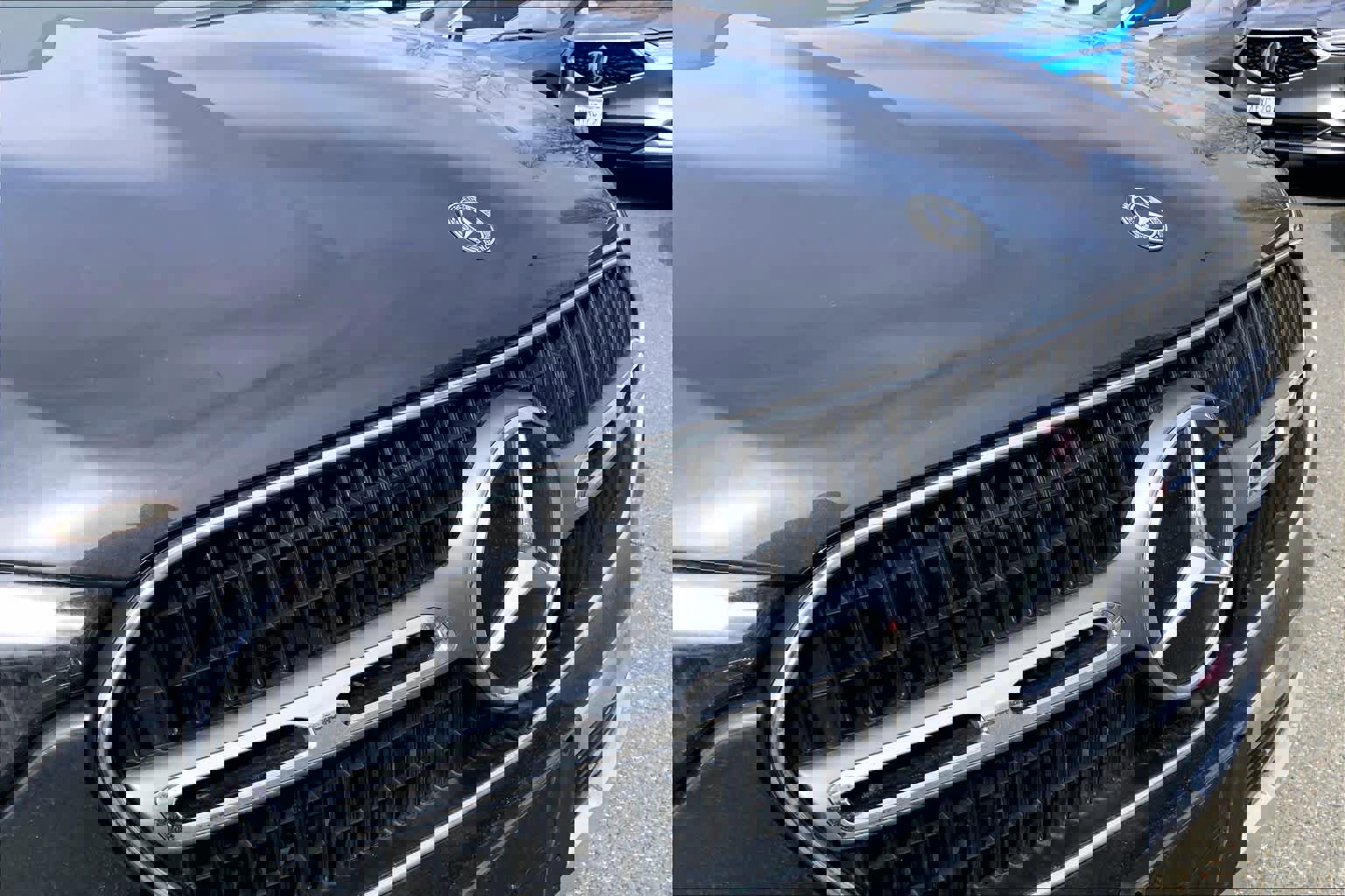 Used 2024 Mercedes-Benz GLC 300 4MATIC image 29