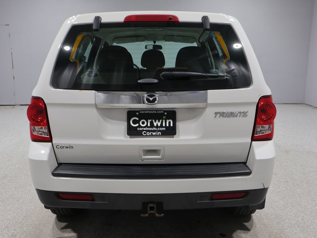Used 2011 MAZDA Tribute i Sport FWD video 3