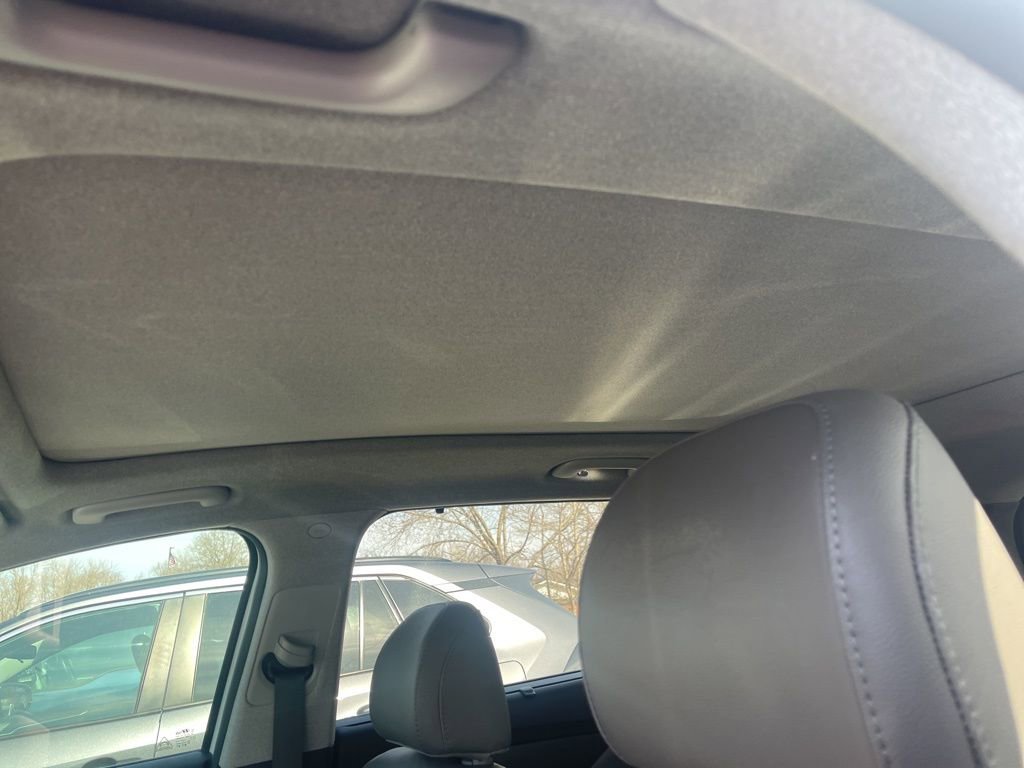 Used 2019 Hyundai Santa Fe Limited image 15